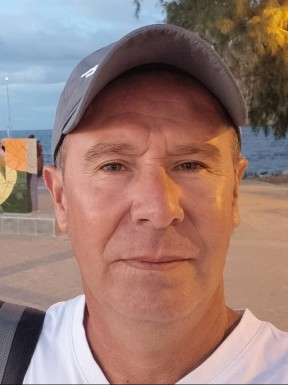Spanish men looking for love