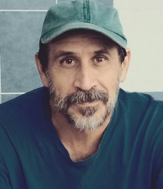 Foreign men for dating