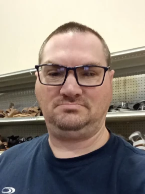 American men looking for love