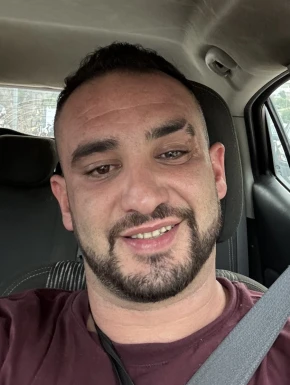 Spanish men looking for love