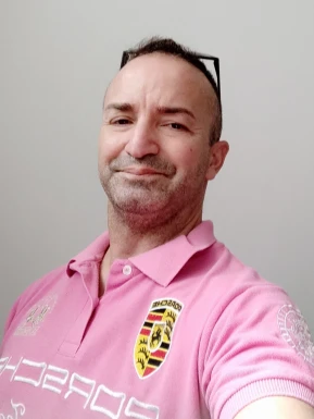 Spanish men looking for love