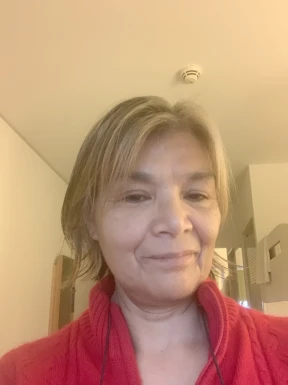 <span>Alejandra, 65</span> <span style='width: 25px; height: 16px; float: right; background-image: url(/bitmaps/flags_small/AR.PNG)'> </span><br><span>Buenos Aire, Argentinien</span> <input type='button' class='joinbtn' style='float: right' value='JOIN NOW' />