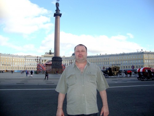 <span>Dmitriy, 54</span> <span style='width: 25px; height: 16px; float: right; background-image: url(/bitmaps/flags_small/RU.PNG)'> </span><br><span>Саранск, Russian Federation</span> <input type='button' class='joinbtn' style='float: right' value='JOIN NOW' />