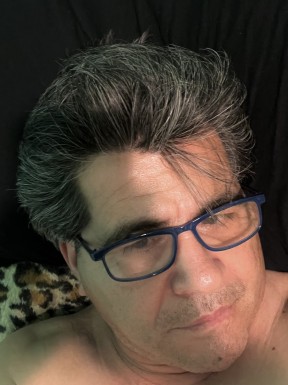 American men looking for love