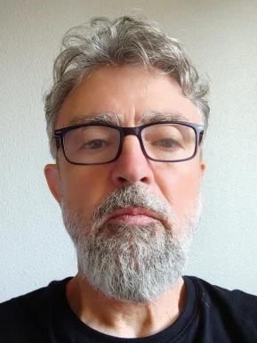 French men looking for love