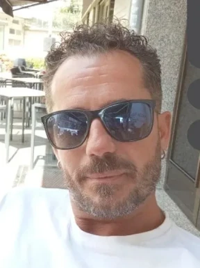 Spanish men looking for love