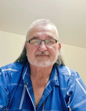 <span>Arnold, 68</span>&nbsp;<span style='width: 25px; height: 16px; float: right; background-image: url(/bitmaps/flags_small/DE.PNG)'>&nbsp;</span><br><span>Gries, Germany</span>&nbsp;<input type='button' class='joinbtn' style='float: right' value='JOIN NOW' />